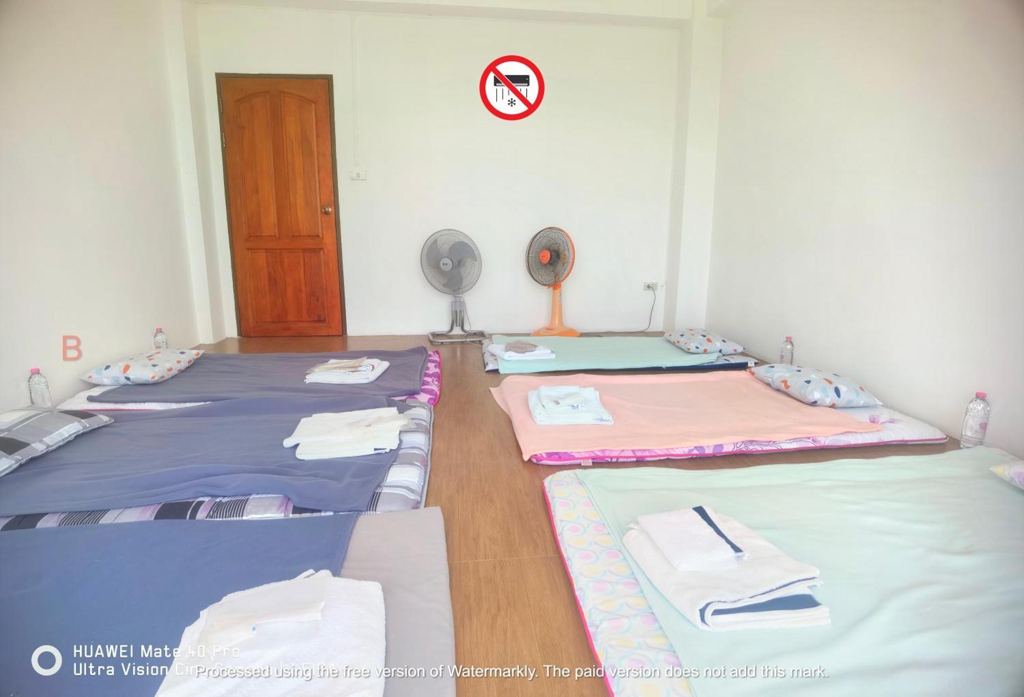 Yyk Hostel 24H Ban Khlong Krang Eksteriør billede