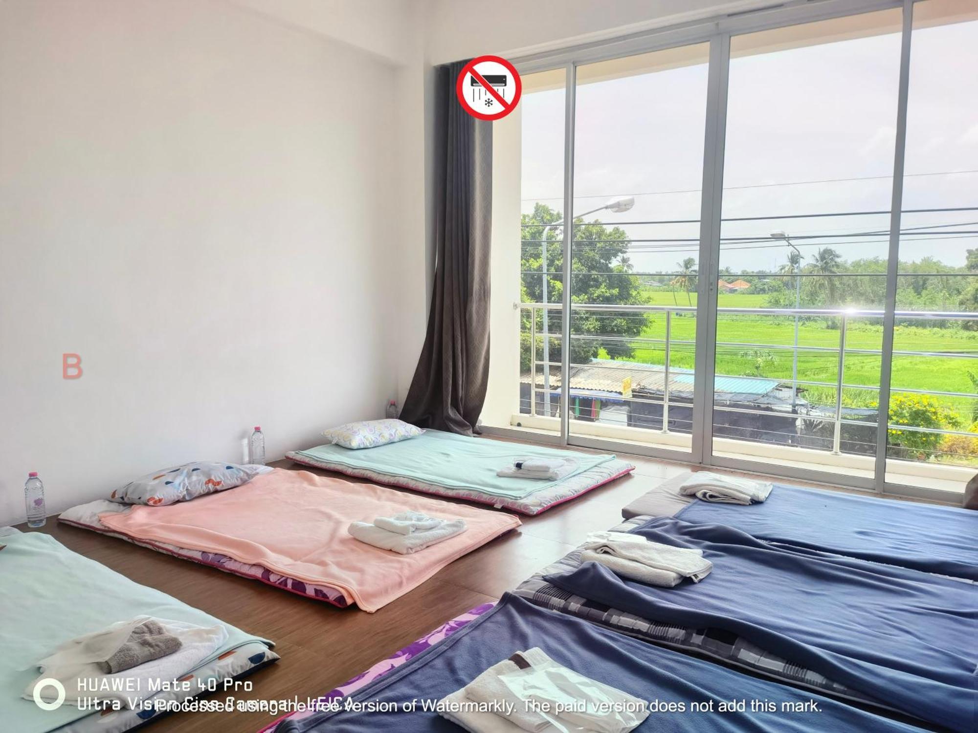 Yyk Hostel 24H Ban Khlong Krang Eksteriør billede